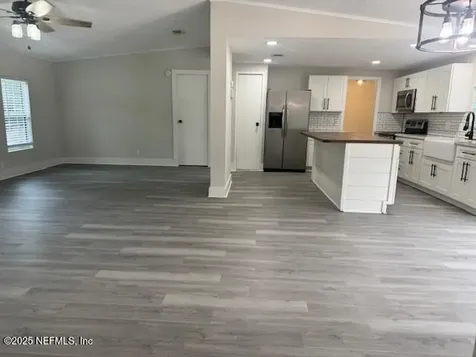 133 Cherry Drive Pomona Park FL 32181