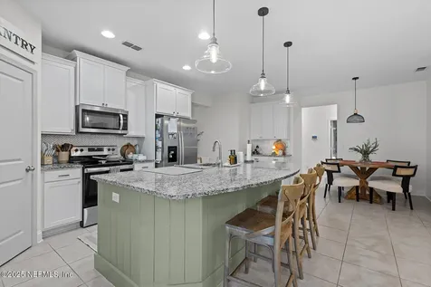 2692 Daylily Lane Jacksonville FL 32226