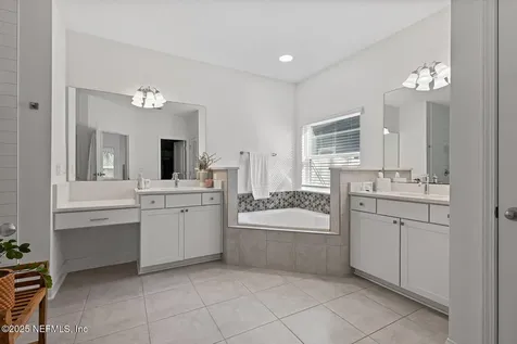 2692 Daylily Lane Jacksonville FL 32226