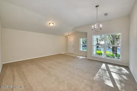 9021 Noroad Jacksonville FL 32210
