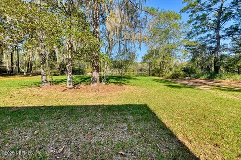 9021 Noroad Jacksonville FL 32210