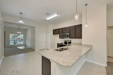 9021 Noroad Jacksonville FL 32210