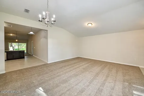 9021 Noroad Jacksonville FL 32210