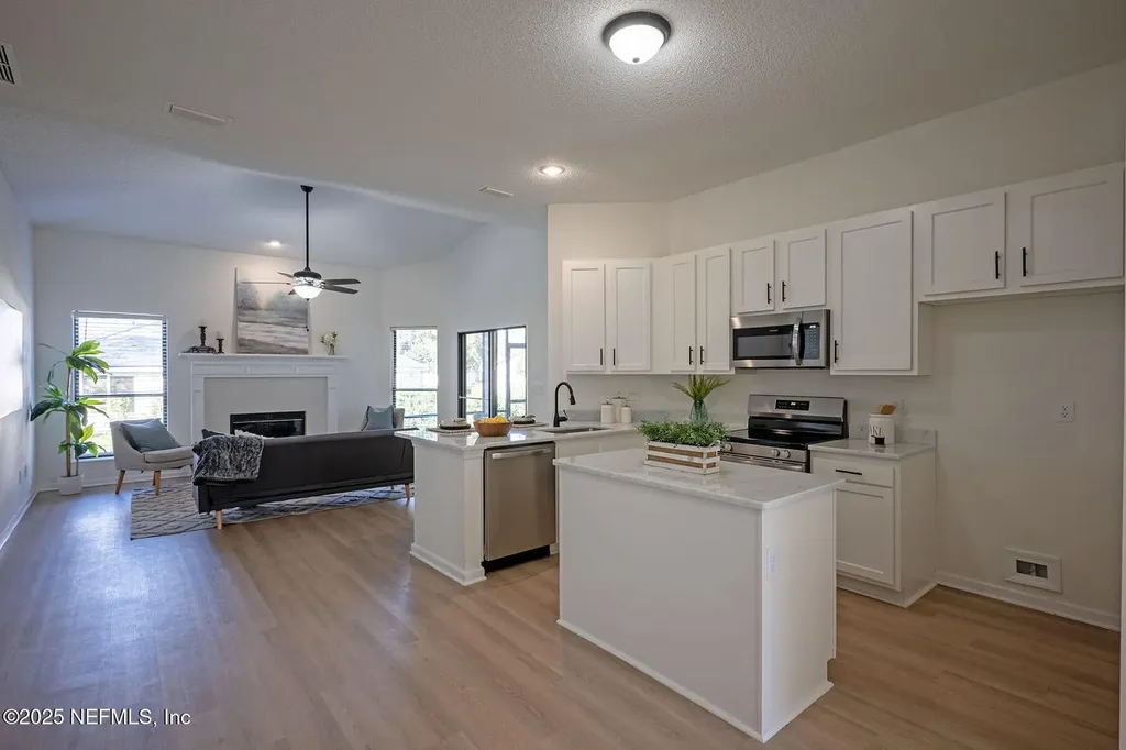 1490 Melbourne Cove Court Fleming Island FL 32003