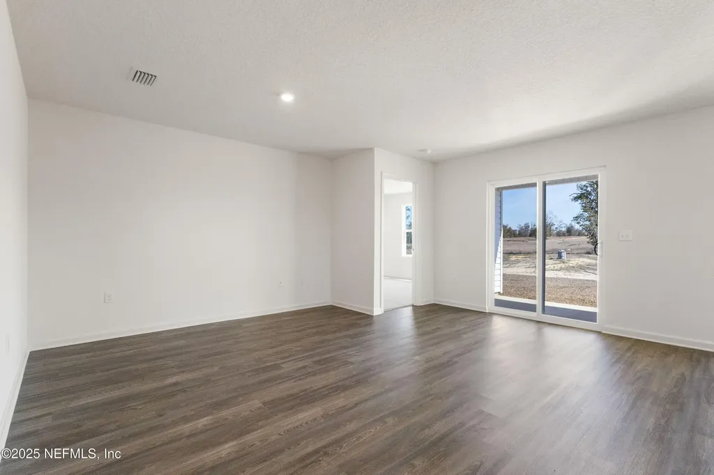 10570 Carpenter Avenue Hastings FL 32145