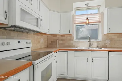 10640 Hemming Road Jacksonville FL 32225