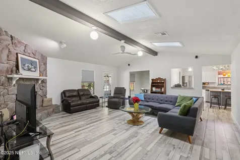 5179 Trailing Oaks Court Jacksonville FL 32258