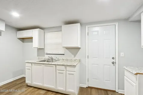 1959 W 5th Street Jacksonville FL 32209