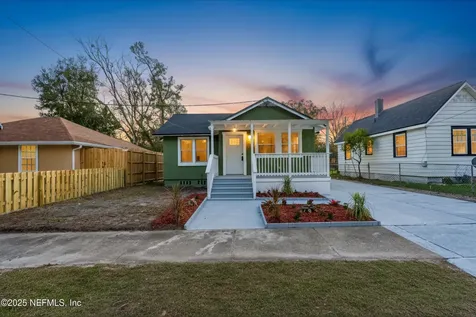 140 E 45th Street Jacksonville FL 32208