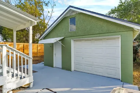 140 E 45th Street Jacksonville FL 32208