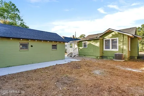 140 E 45th Street Jacksonville FL 32208