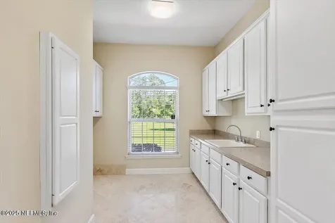 7600 Nutty Buddy Lane Glen St. Mary FL 32040
