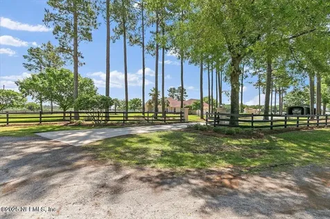 7600 Nutty Buddy Lane Glen St. Mary FL 32040