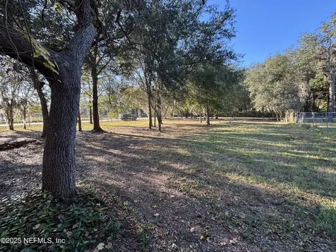 104 Marina Road Satsuma FL 32189