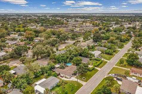 885 Bonita Road Atlantic Beach FL 32233