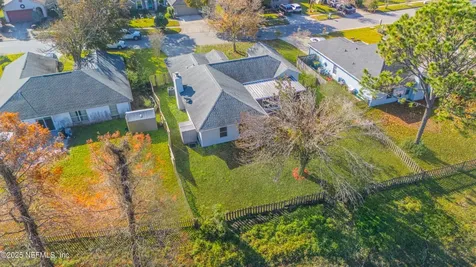 13025 Viburnum Drive N Jacksonville FL 32246