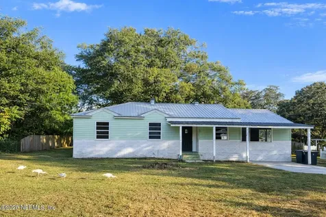 9751 Macarthur Court S Jacksonville FL 32246