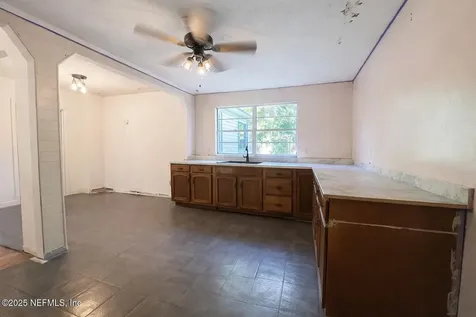 9751 Macarthur Court S Jacksonville FL 32246