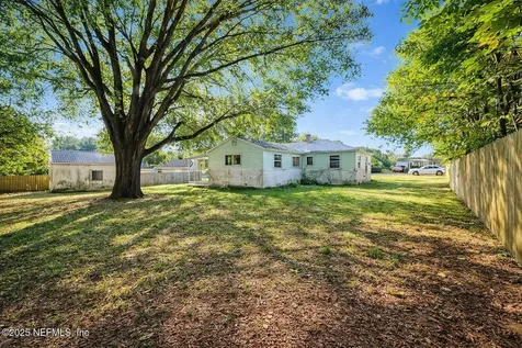 9751 Macarthur Court S Jacksonville FL 32246