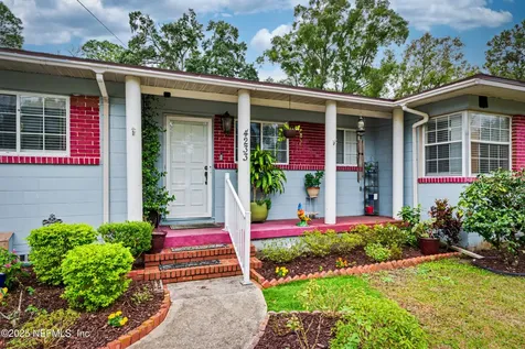 4233 Aldington Drive Jacksonville FL 32210