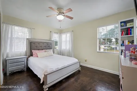 4233 Aldington Drive Jacksonville FL 32210
