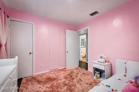 4233 Aldington Drive Jacksonville FL 32210