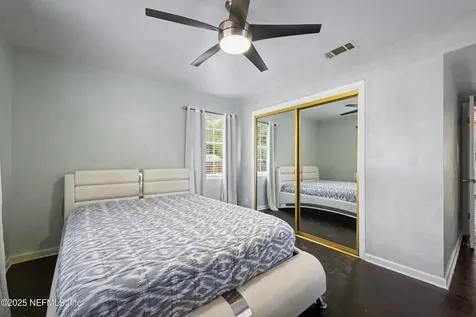 4233 Aldington Drive Jacksonville FL 32210
