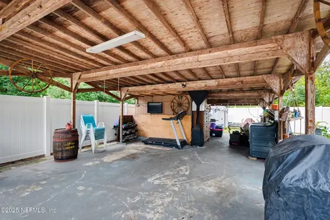 4233 Aldington Drive Jacksonville FL 32210