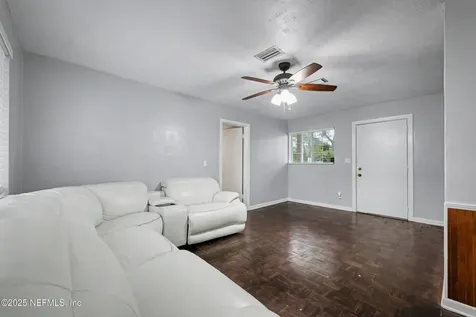 4233 Aldington Drive Jacksonville FL 32210