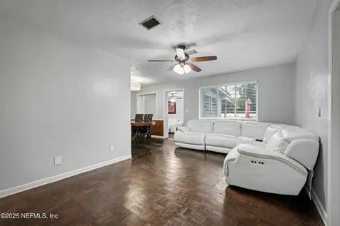 4233 Aldington Drive Jacksonville FL 32210