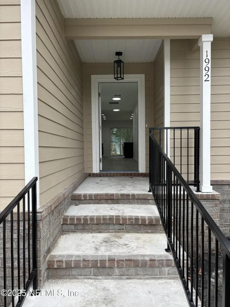 1992 W 20th Street Jacksonville FL 32209