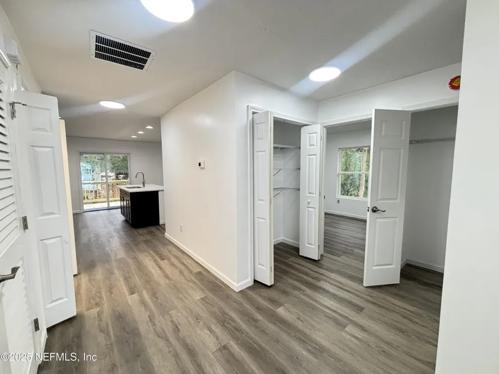 1992 W 20th Street Jacksonville FL 32209