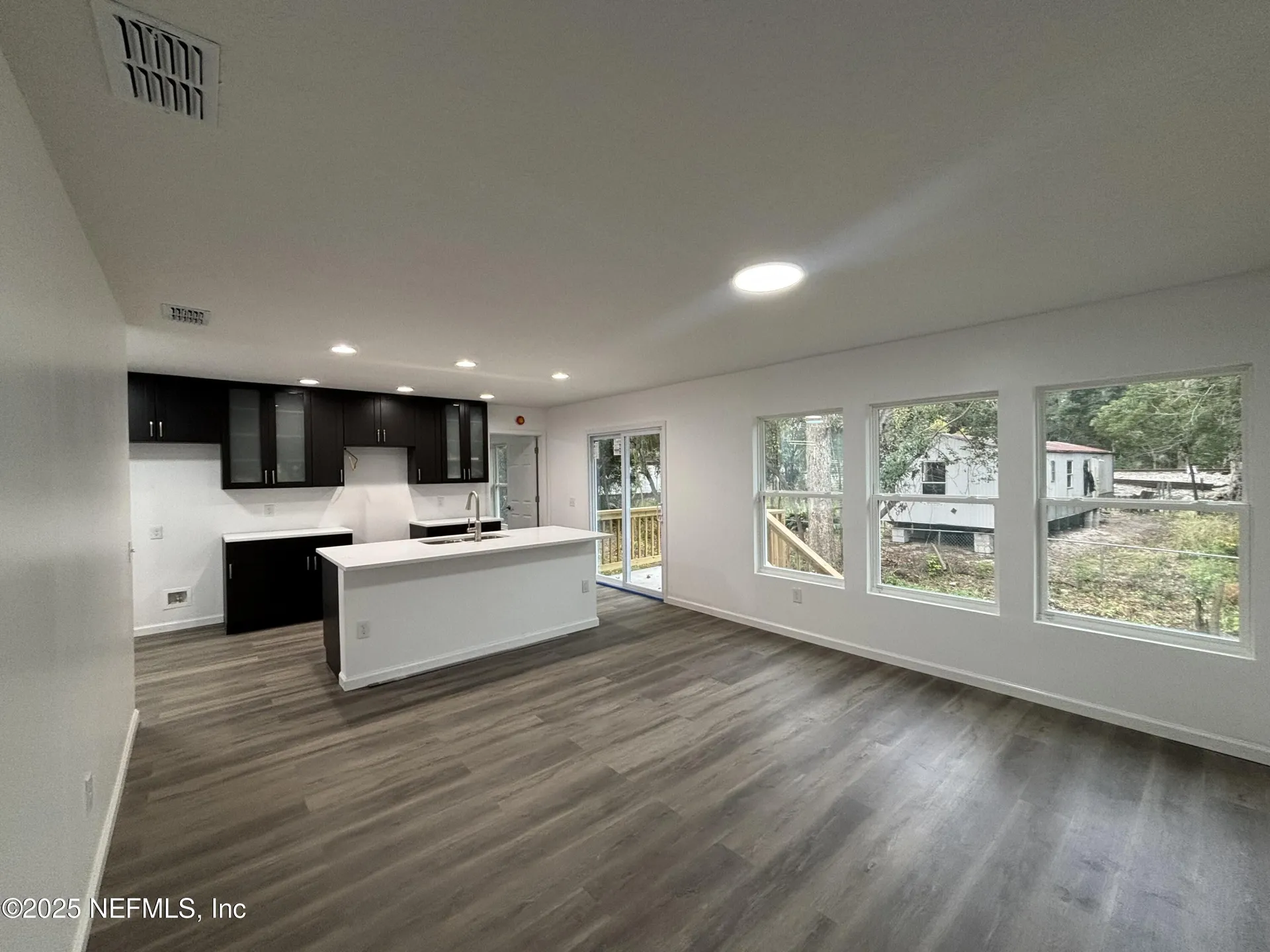 1992 W 20th Street Jacksonville FL 32209