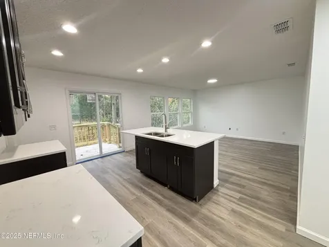 1992 W 20th Street Jacksonville FL 32209