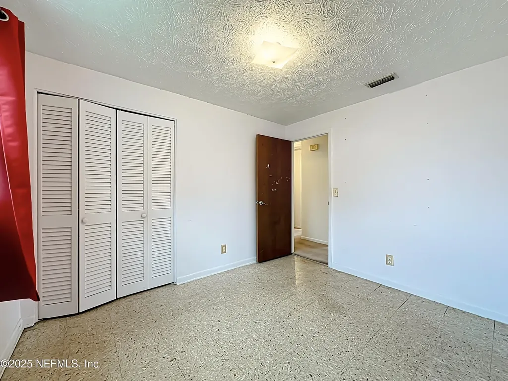 8157 Galaxie Drive Jacksonville FL 32244