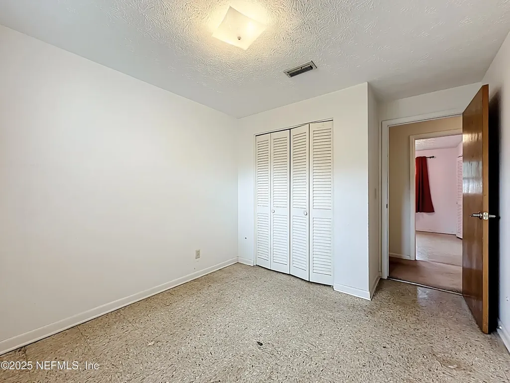 8157 Galaxie Drive Jacksonville FL 32244