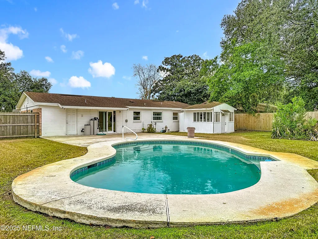 8157 Galaxie Drive Jacksonville FL 32244