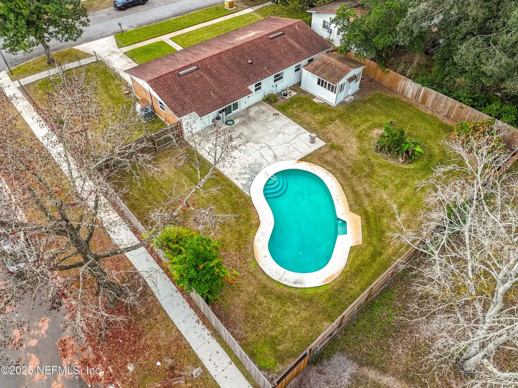 8157 Galaxie Drive Jacksonville FL 32244