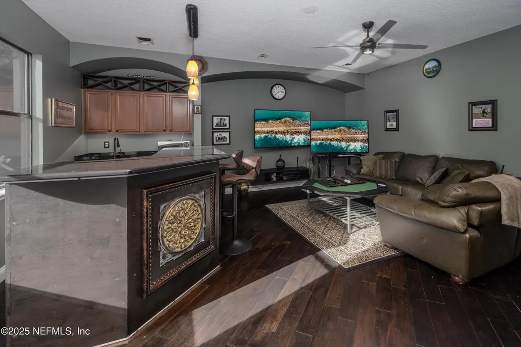2512 Tuscan Oaks Lane Jacksonville FL 32223
