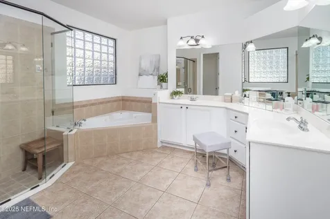2512 Tuscan Oaks Lane Jacksonville FL 32223