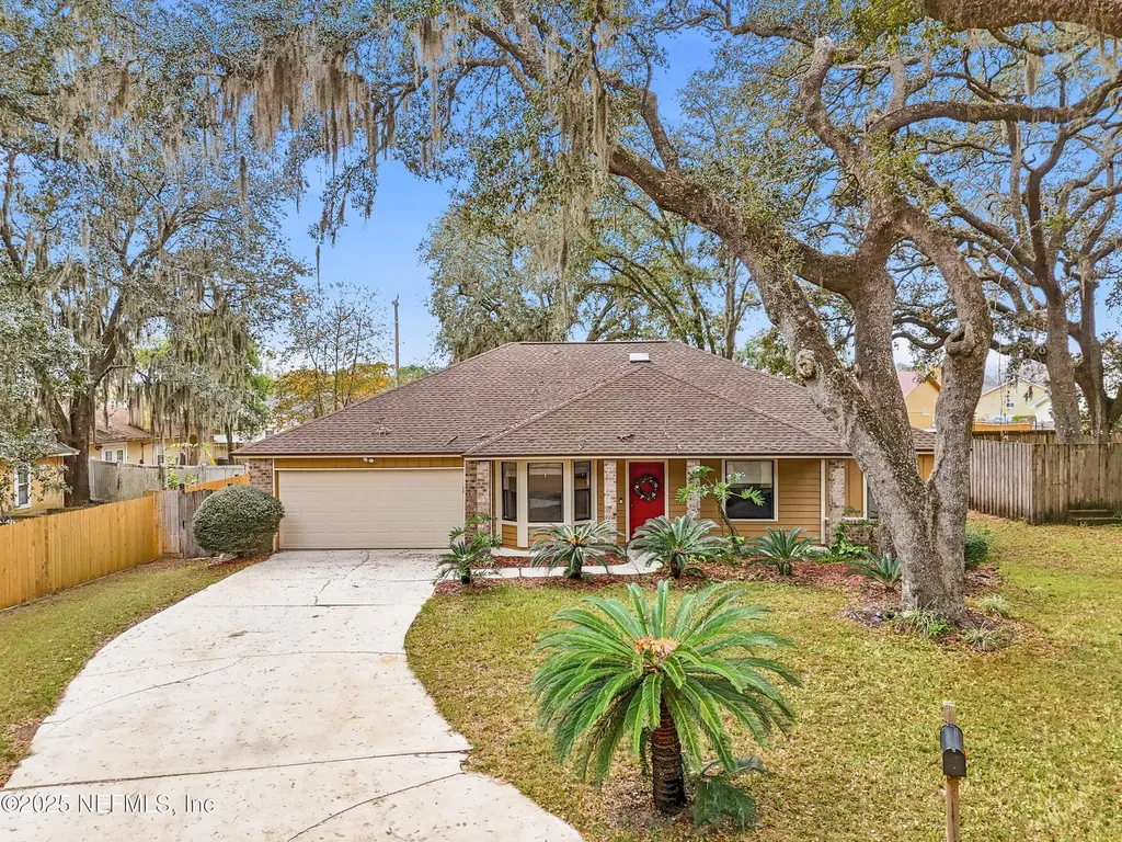 8548 Cross Timbers Drive W Jacksonville FL 32244