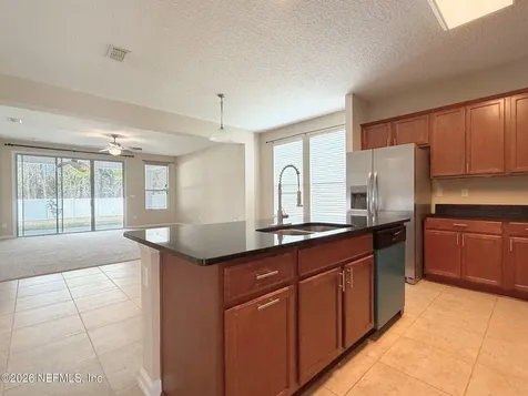 1487 Falabella Drive Jacksonville FL 32218