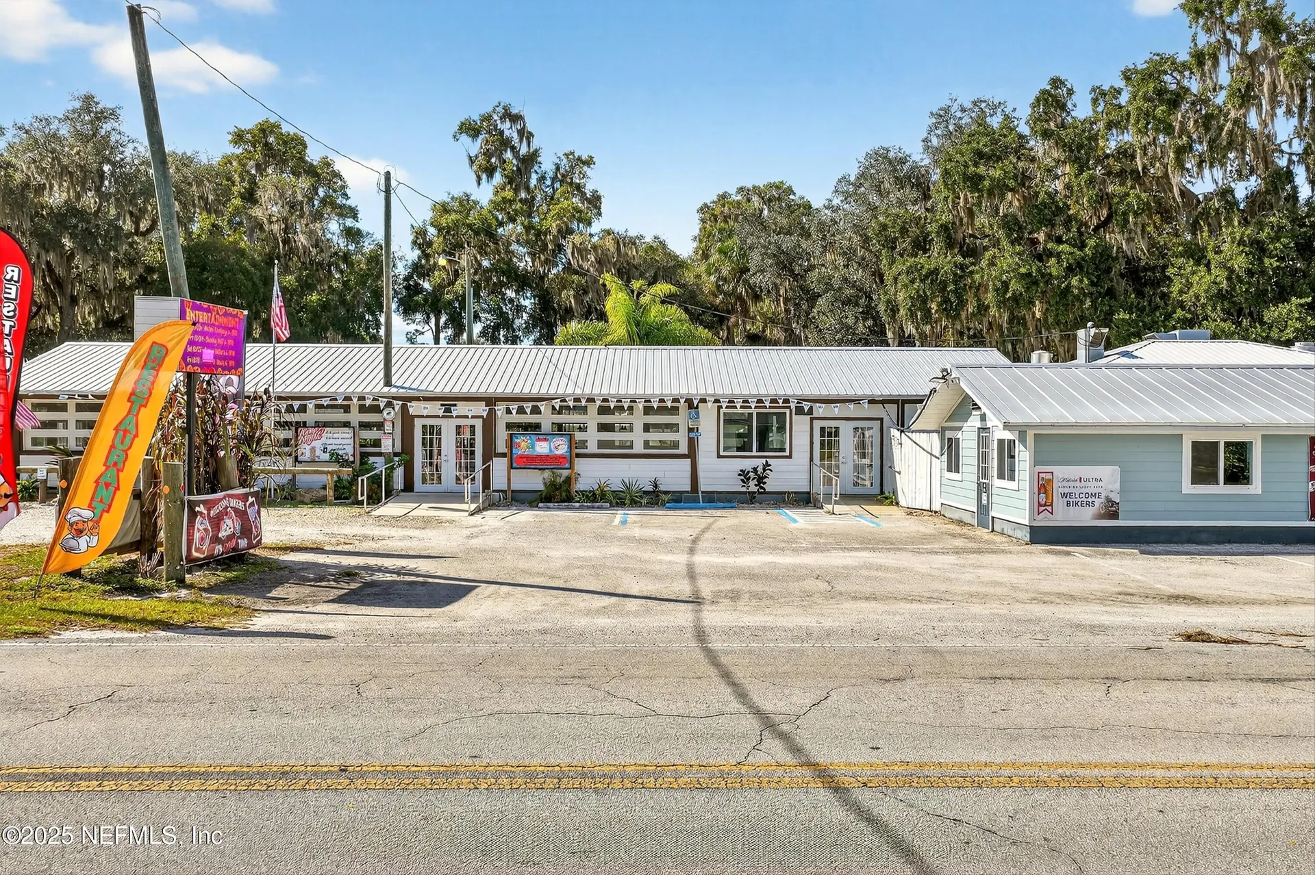 765 3rd Avenue Welaka FL 32189