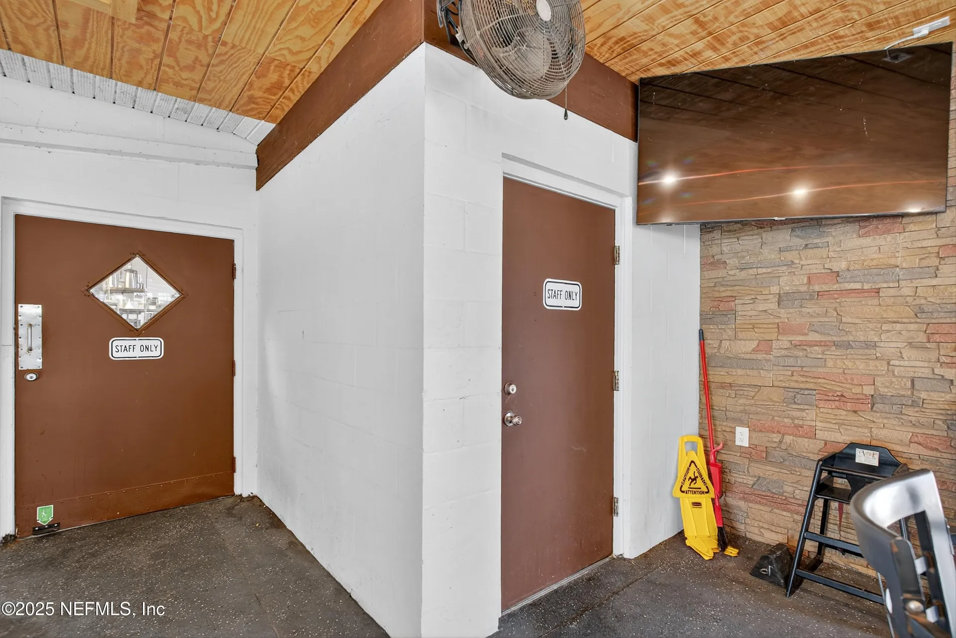 765 3rd Avenue Welaka FL 32189