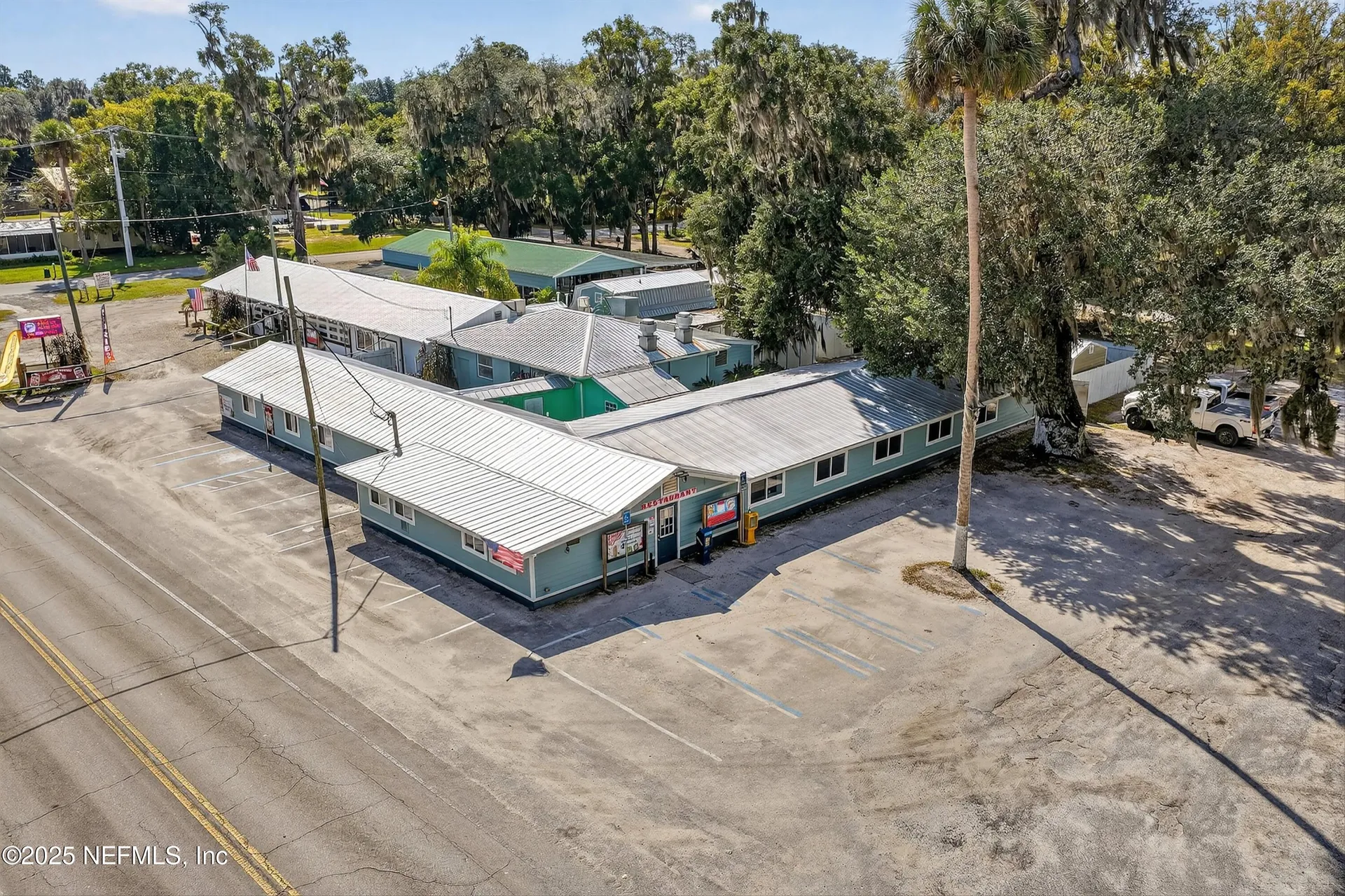 765 3rd Avenue Welaka FL 32189