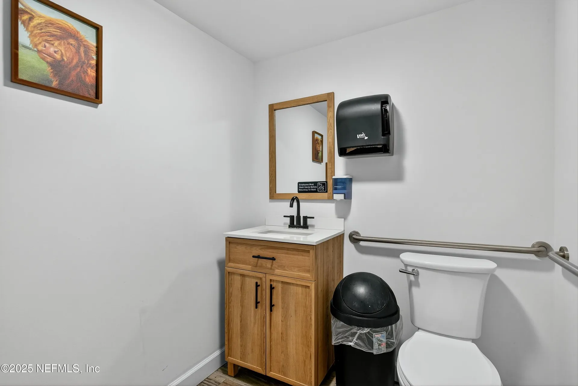 765 3rd Avenue Welaka FL 32189