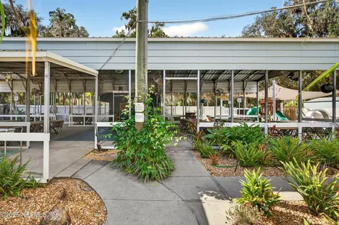 765 3rd Avenue Welaka FL 32189