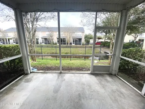 4838 Parkhurst Place Jacksonville FL 32256