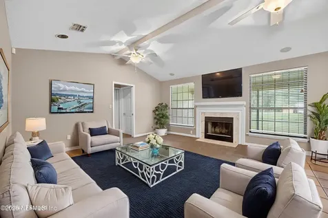 6819 Mcmullin Street Jacksonville FL 32210