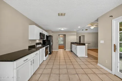 6819 Mcmullin Street Jacksonville FL 32210